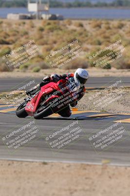 media/Oct-08-2023-CVMA (Sun) [[dbfe88ae3c]]/Race 2 Supersport Middleweight (Shootout)/